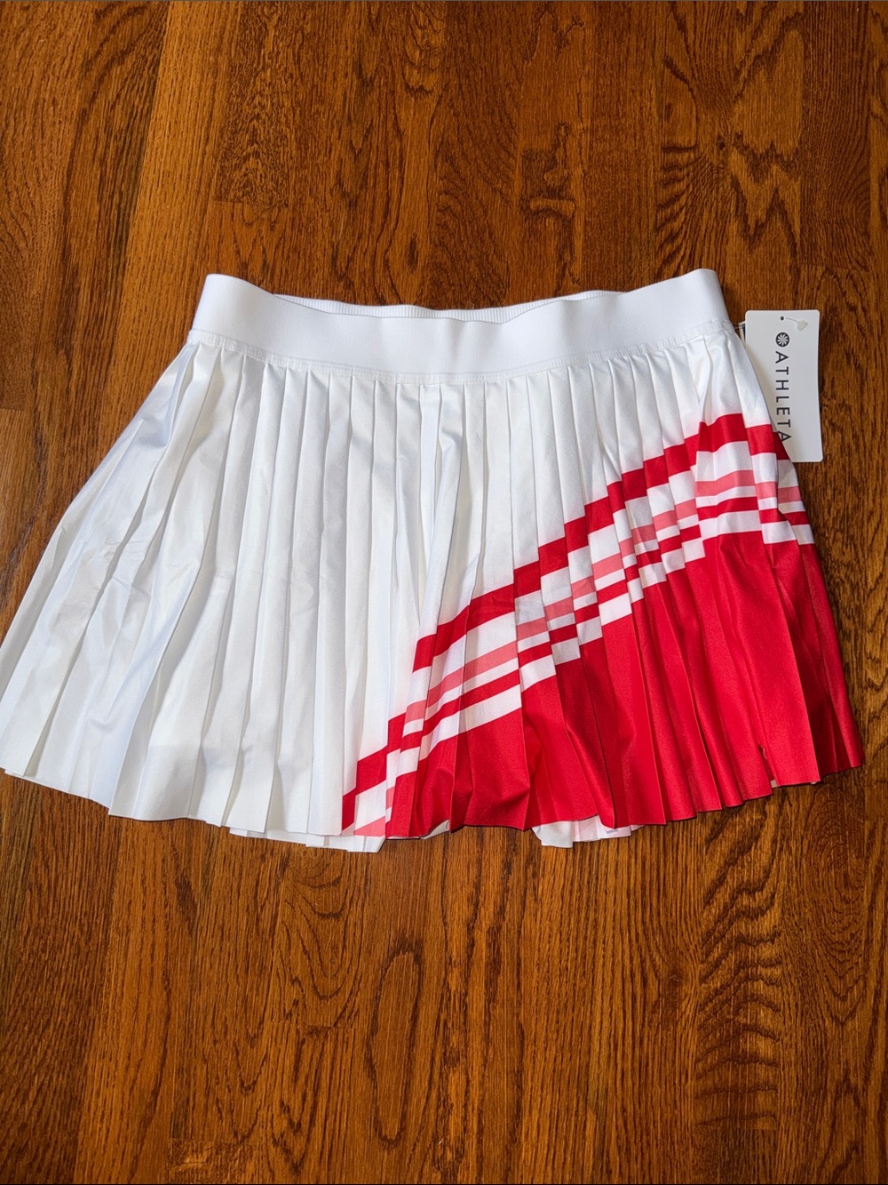 Athleta White and Red Pleated Active Tennis Skirt